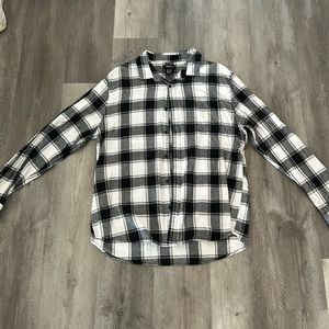 Black/Gray/White Forever 21 Mens XL Button Up Shirt